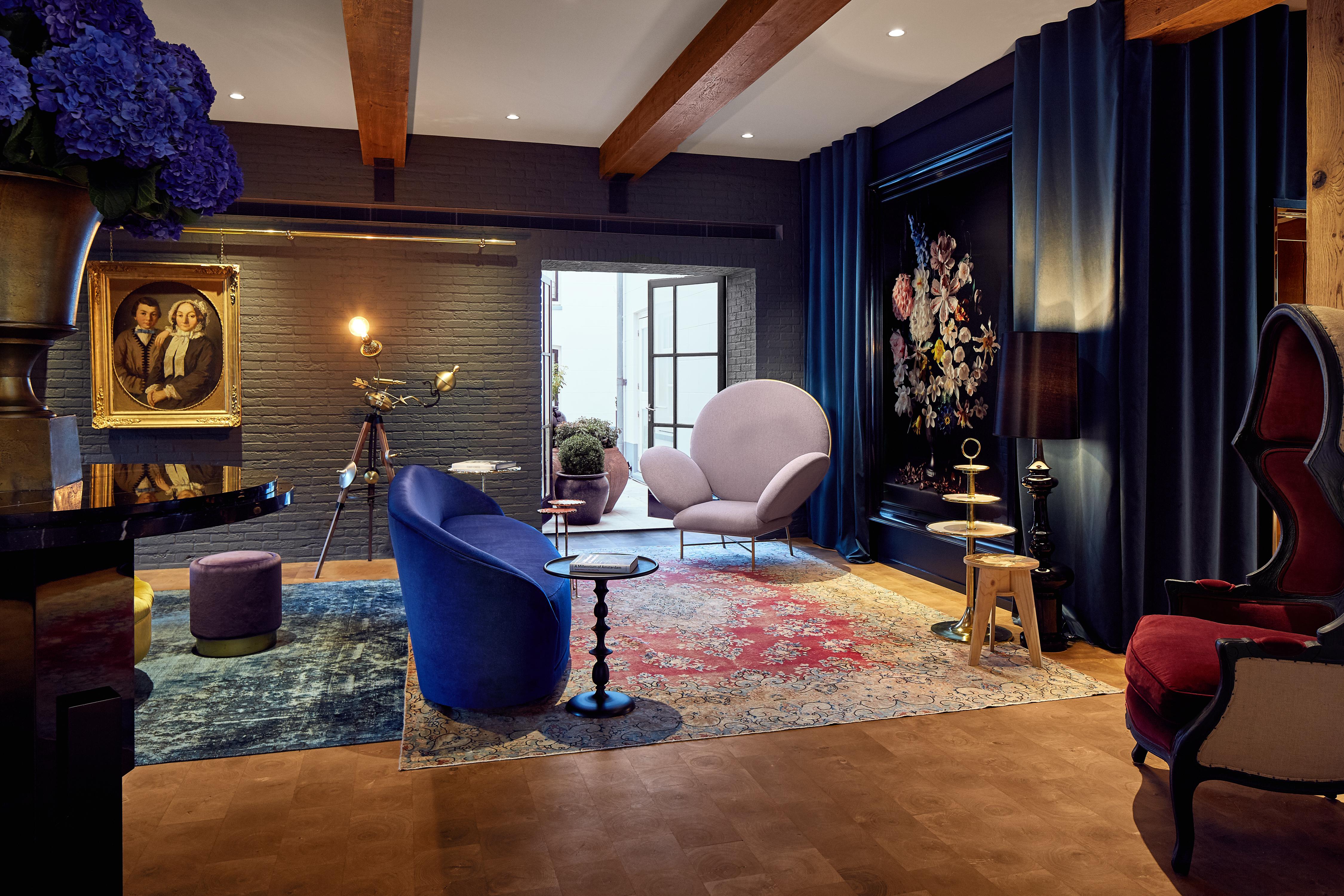 Pulitzer Amsterdam Hotel Luaran gambar The Drawing Room at The Ivy, St John's Wood